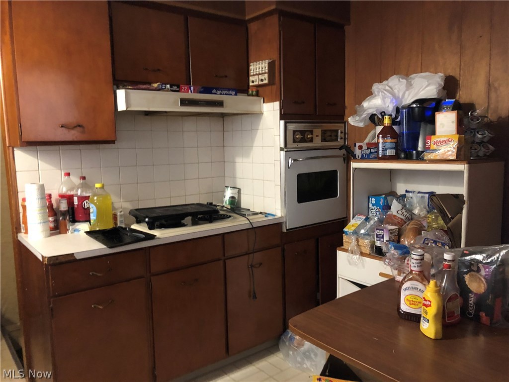 Elroy Zurbrugg - Residential