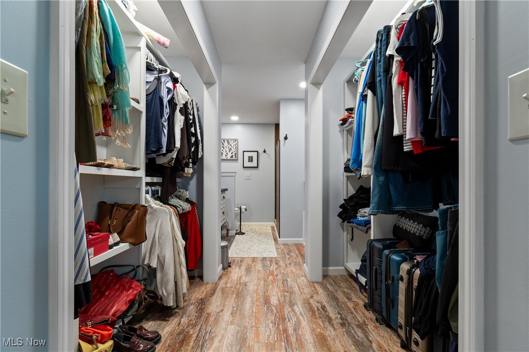 Williamsburg Village Estates - Residential