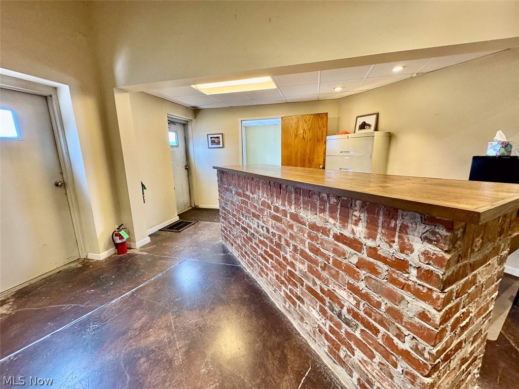 Akron - Commercial Sale