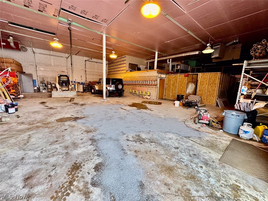 Akron - Commercial Sale