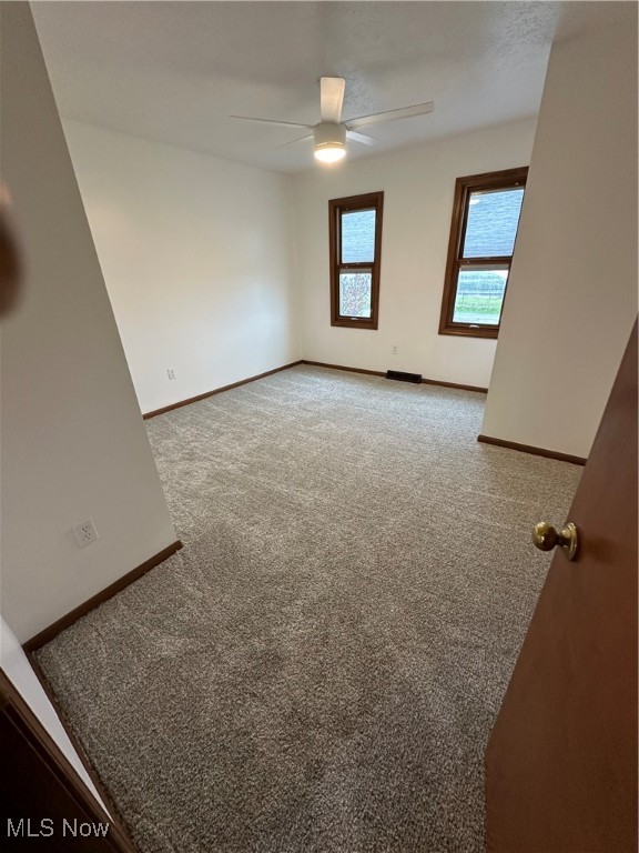 8599 Marks Road, Strongsville, Ohio image 33