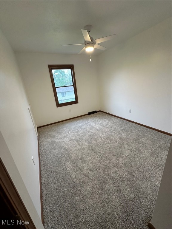 8599 Marks Road, Strongsville, Ohio image 34
