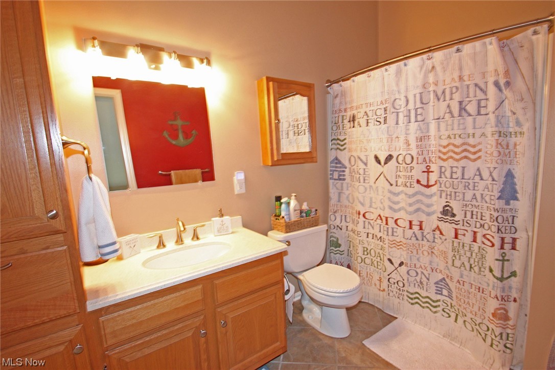 Kelleys Island Quarry Condo - Residential