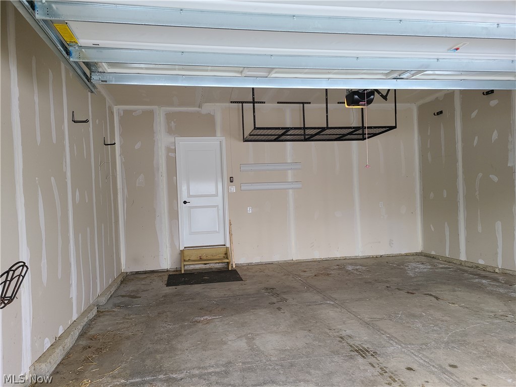Cranberry Creek Sub - Residential Lease