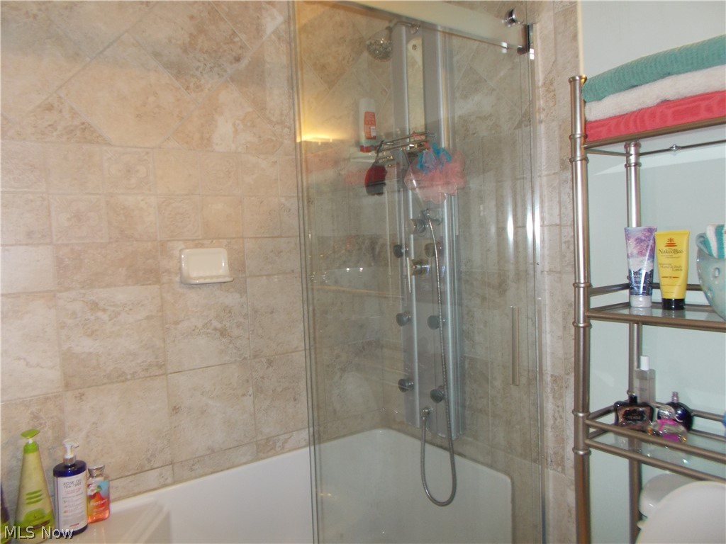 Woodland Acres Sub - Residential