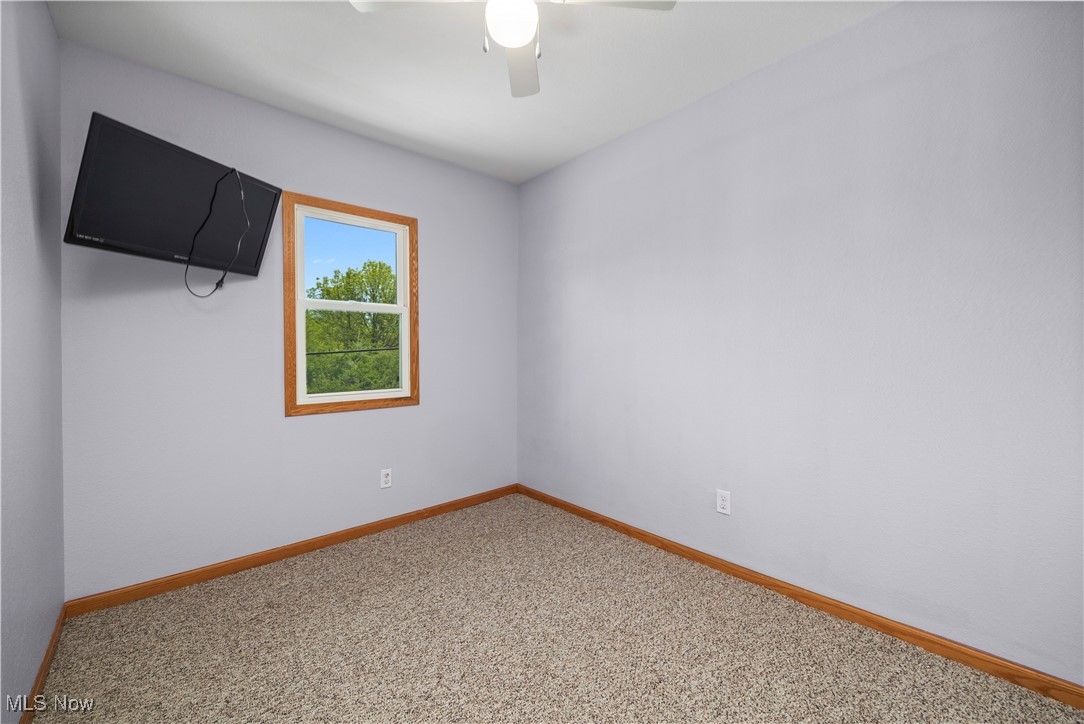 1287 E Garnet Avenue, Port Clinton, Ohio image 32
