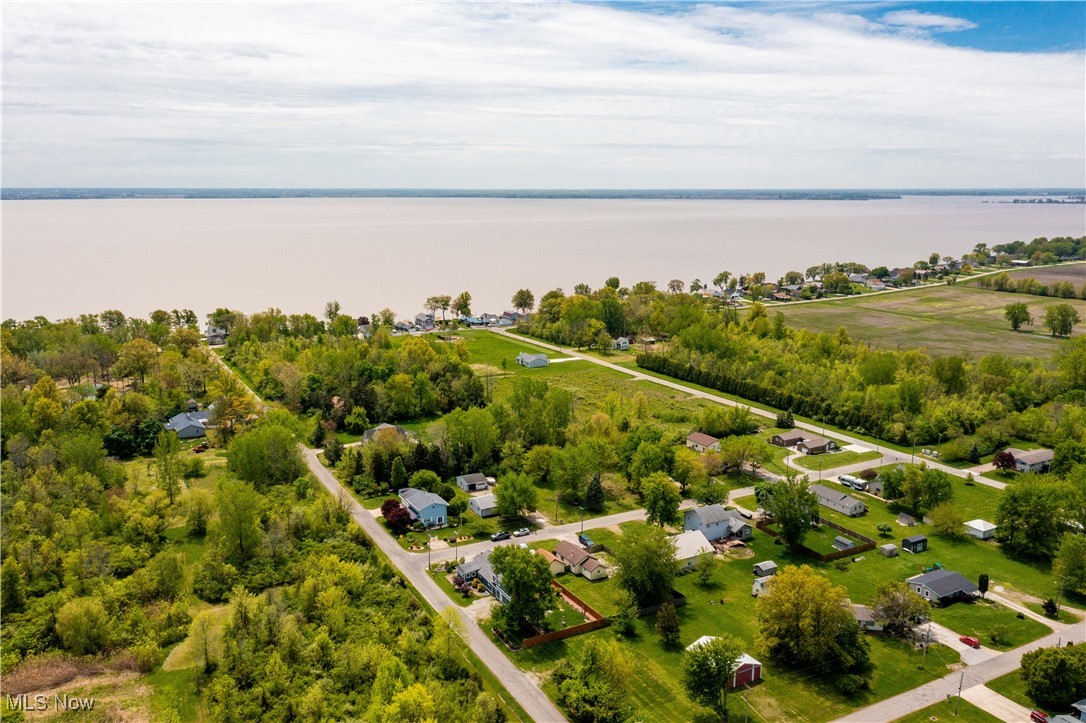 1287 E Garnet Avenue, Port Clinton, Ohio image 47