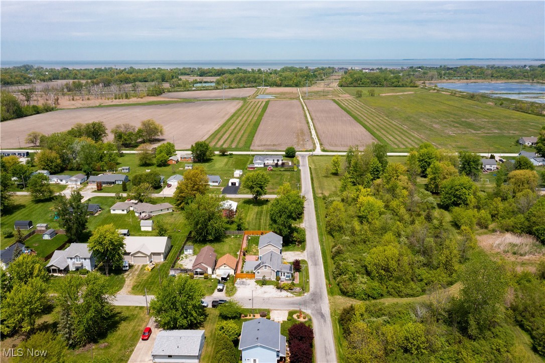 1287 E Garnet Avenue, Port Clinton, Ohio image 49