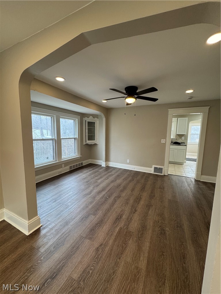 Stewart Frosbie & Fords - Residential