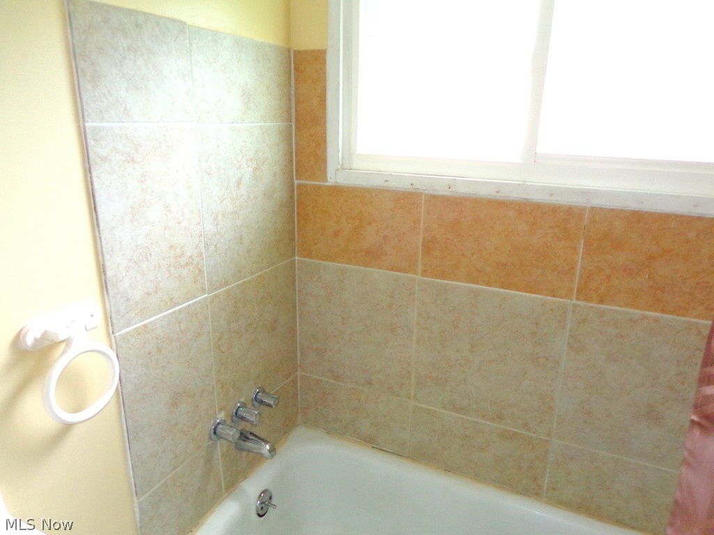 Ridgewood Park - Residential Income