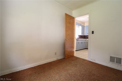 Tiny photo for 21 S Osborn Avenue, Youngstown, OH 44509 (MLS # 5255800)