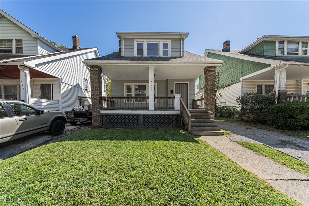 View East Cleveland, OH 44112 house