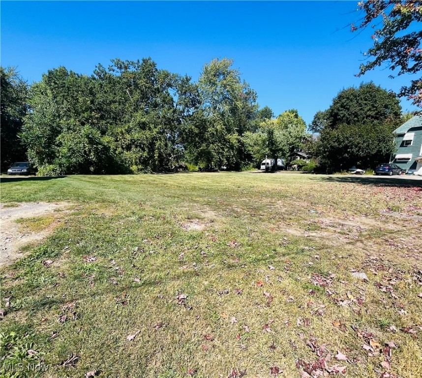 Humphrey & Hall - Land