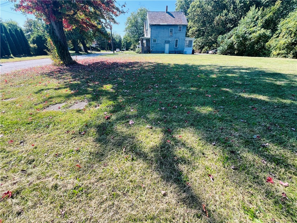 Humphrey & Hall - Land