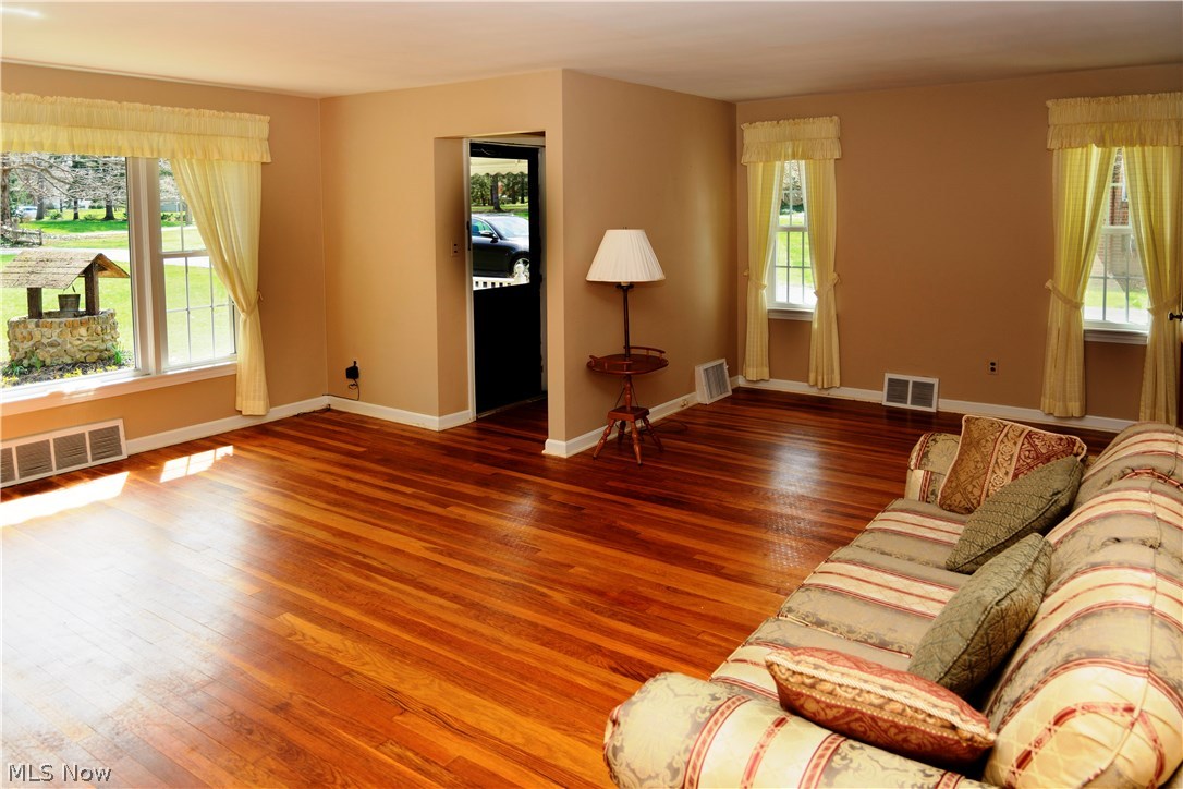 Mayfield 01 - Residential