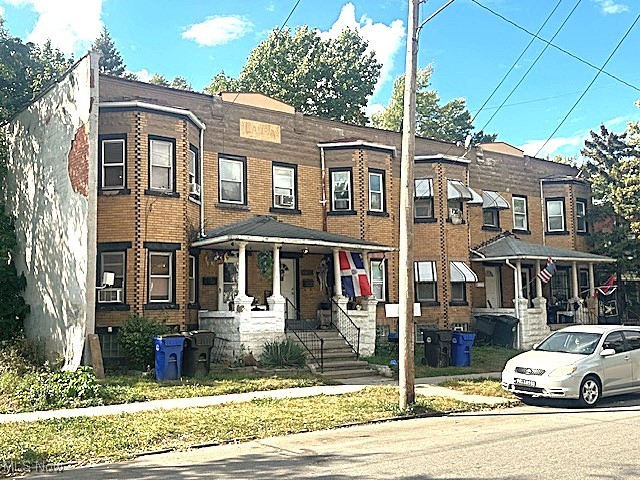 2082 W 98th Street