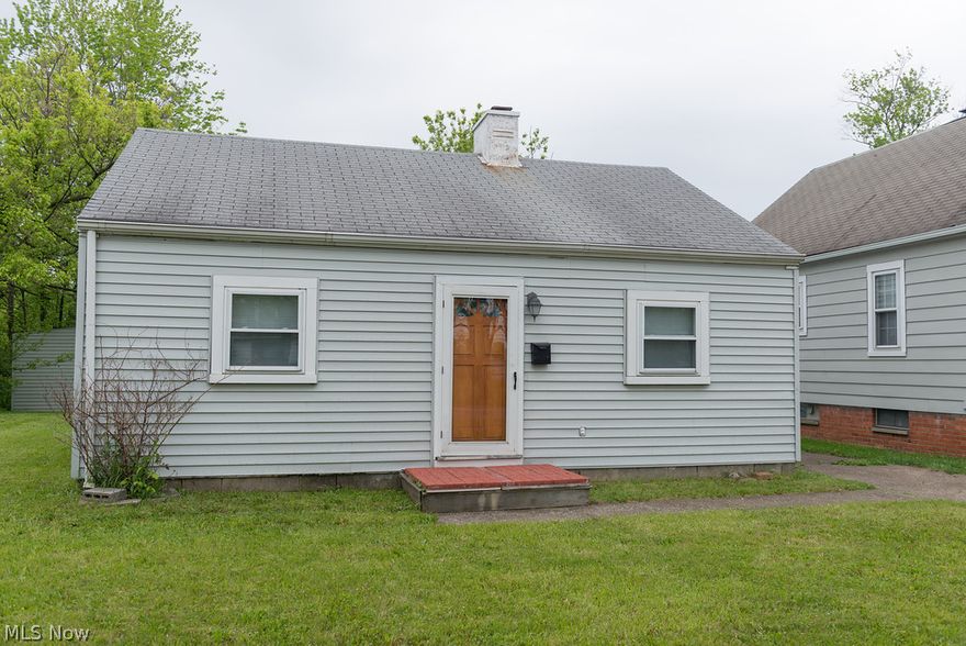 Located right in the heart of West Park, this 3 bed 1 bath ranch is situated on a large private, fenced in lot. Besides it fantastic location, this 950 sq ft ranch features a freshly painted interior paired with new carpet. Newer windows, roof and mechanicals finish out this fabulous starter home. Come see today!