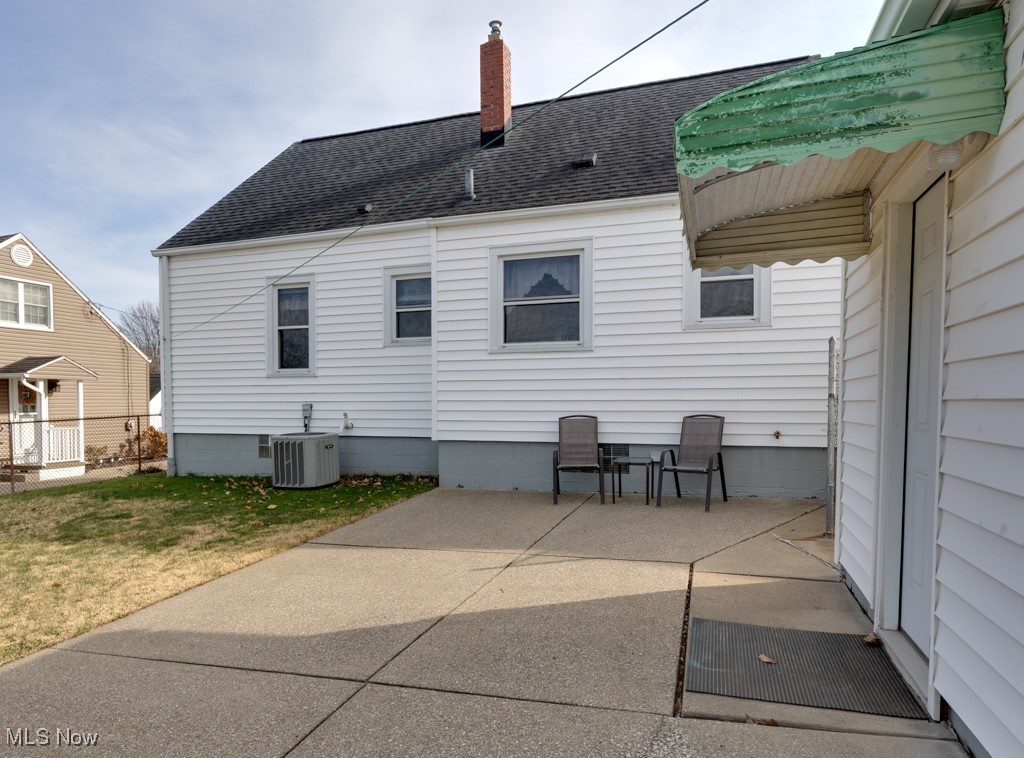 1485 Haynes Avenue, Barberton, Ohio image 30