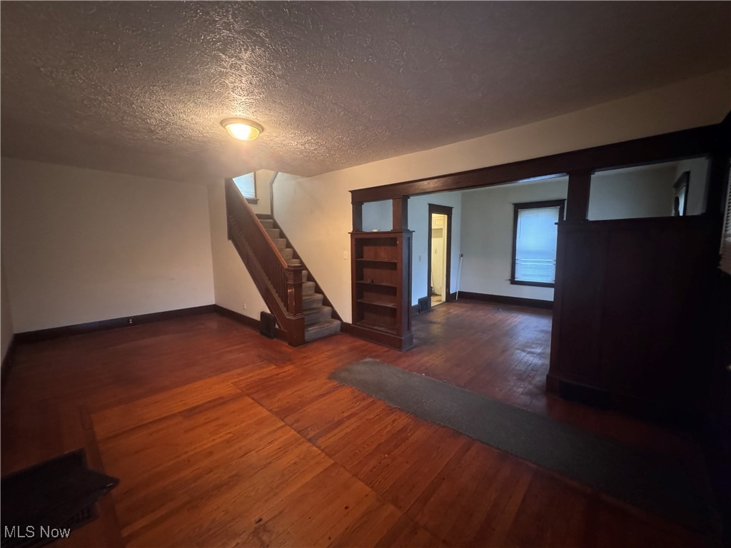 City/Youngstown - Residential