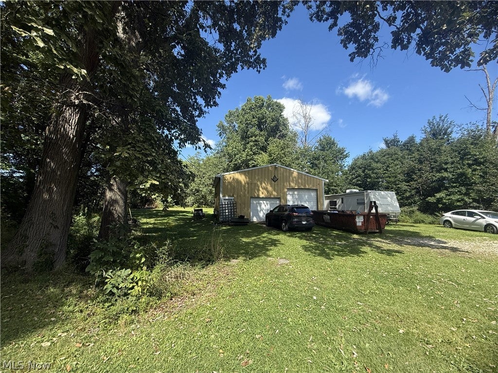 6887 Tallmadge Road