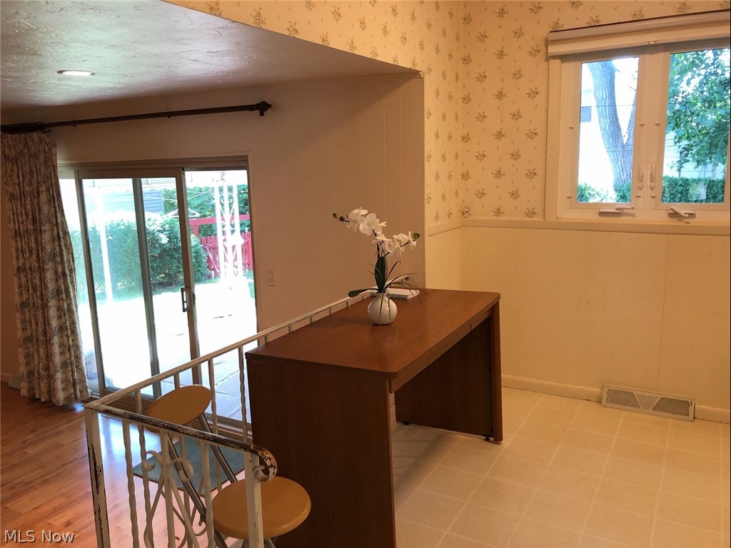 Rapid Transit Land Sales Compa - Residential