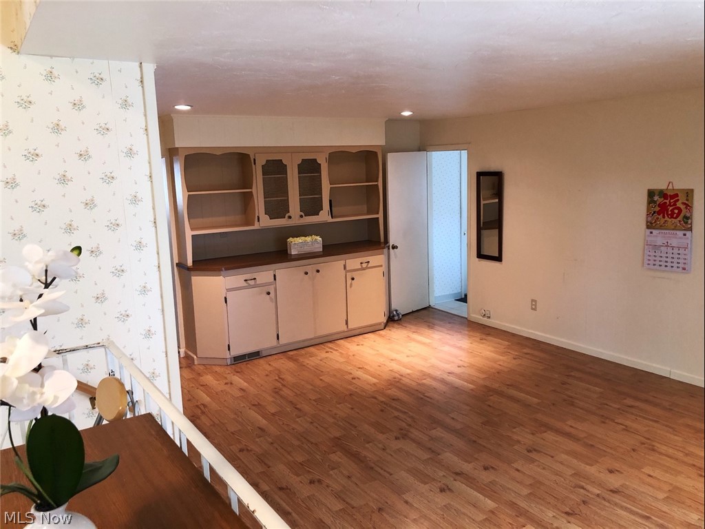 Rapid Transit Land Sales Compa - Residential