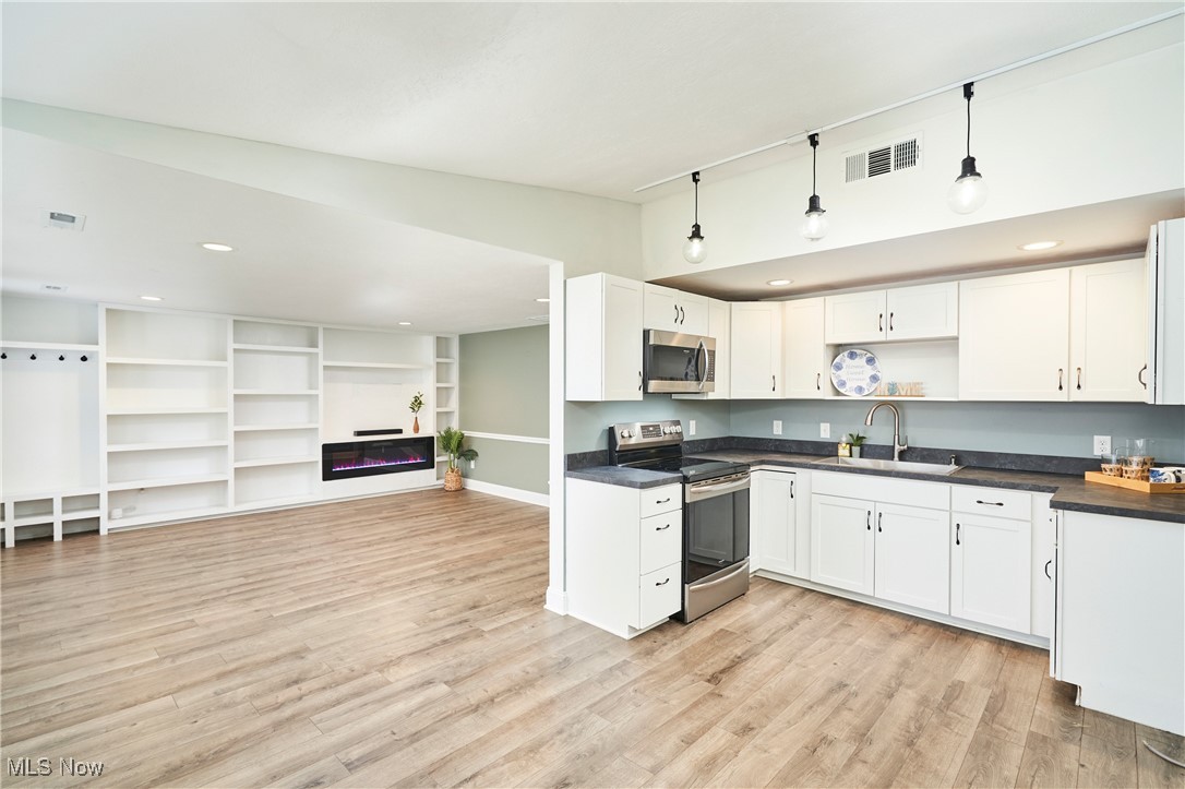 Luna Lake - Residential