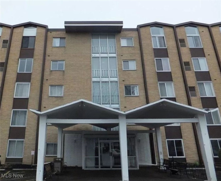 25735 Lorain Road 506