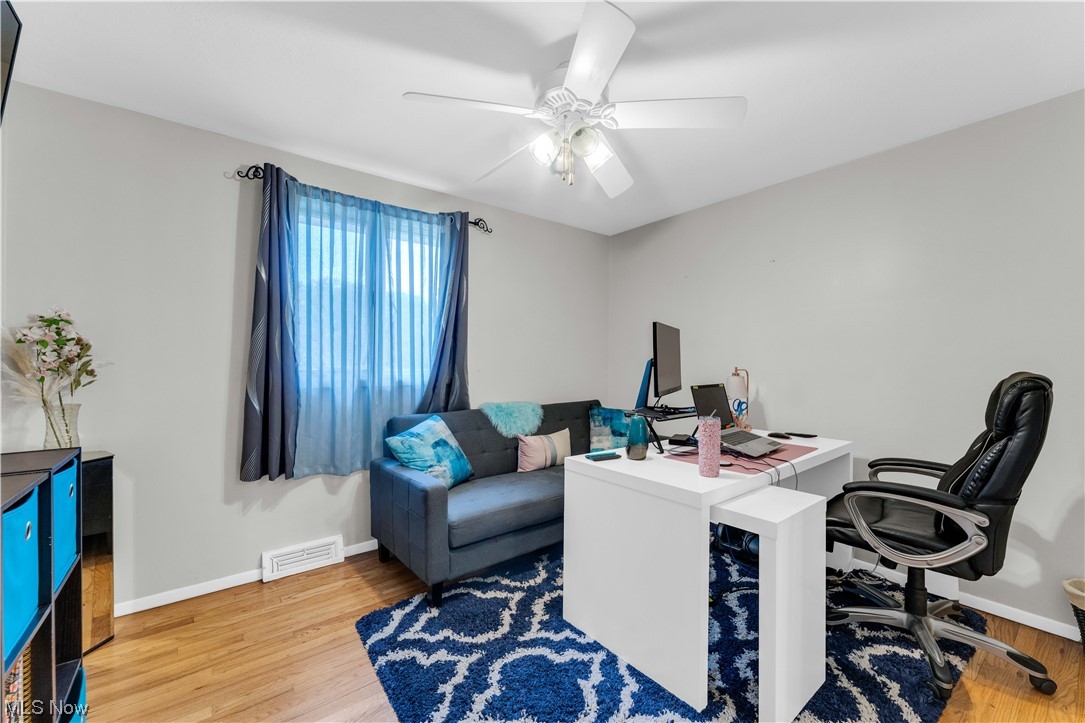 Scottish Hlnds 04 - Residential