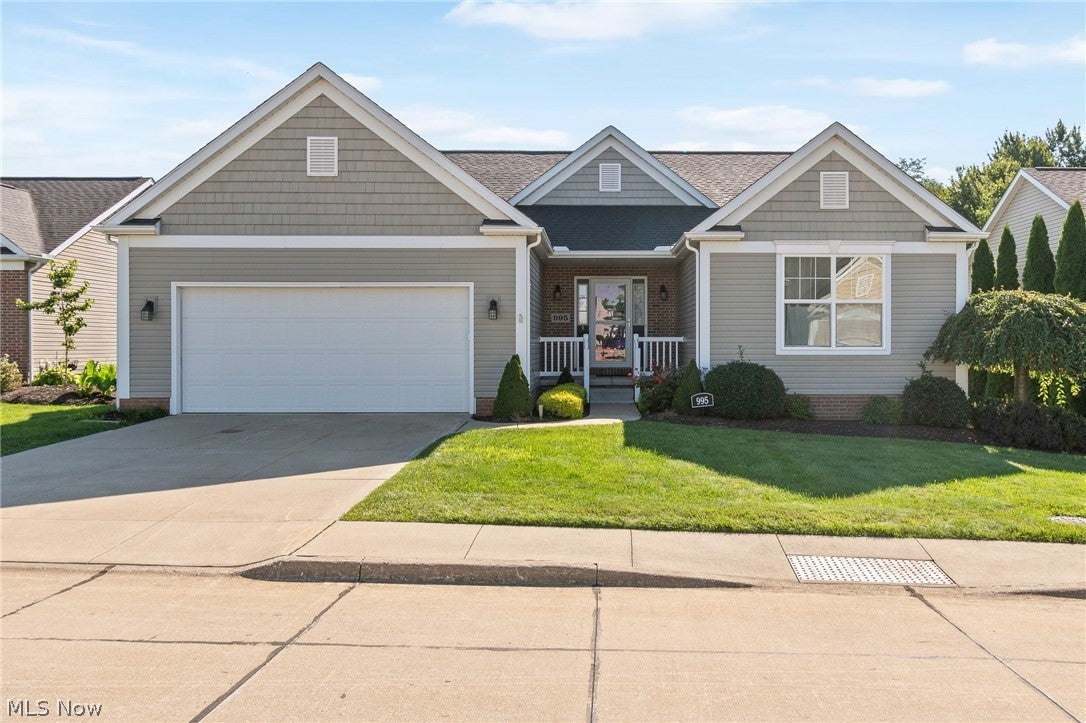 995 Flanders Drive