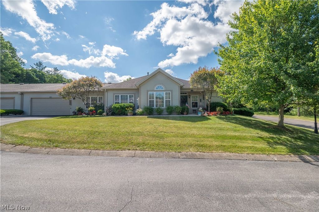 Photo of 168 Wilcox Road, Austintown, OH 44515 (MLS # 5217525)