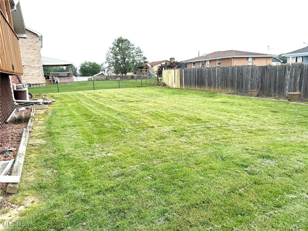 30 ALLISON AC - Residential