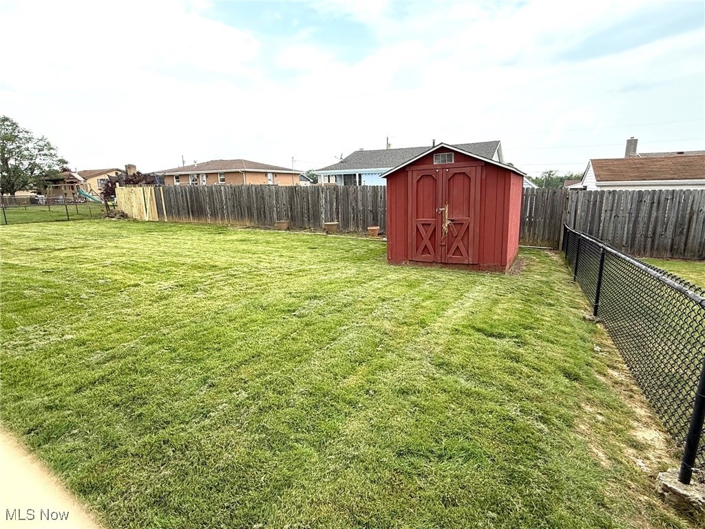 30 ALLISON AC - Residential