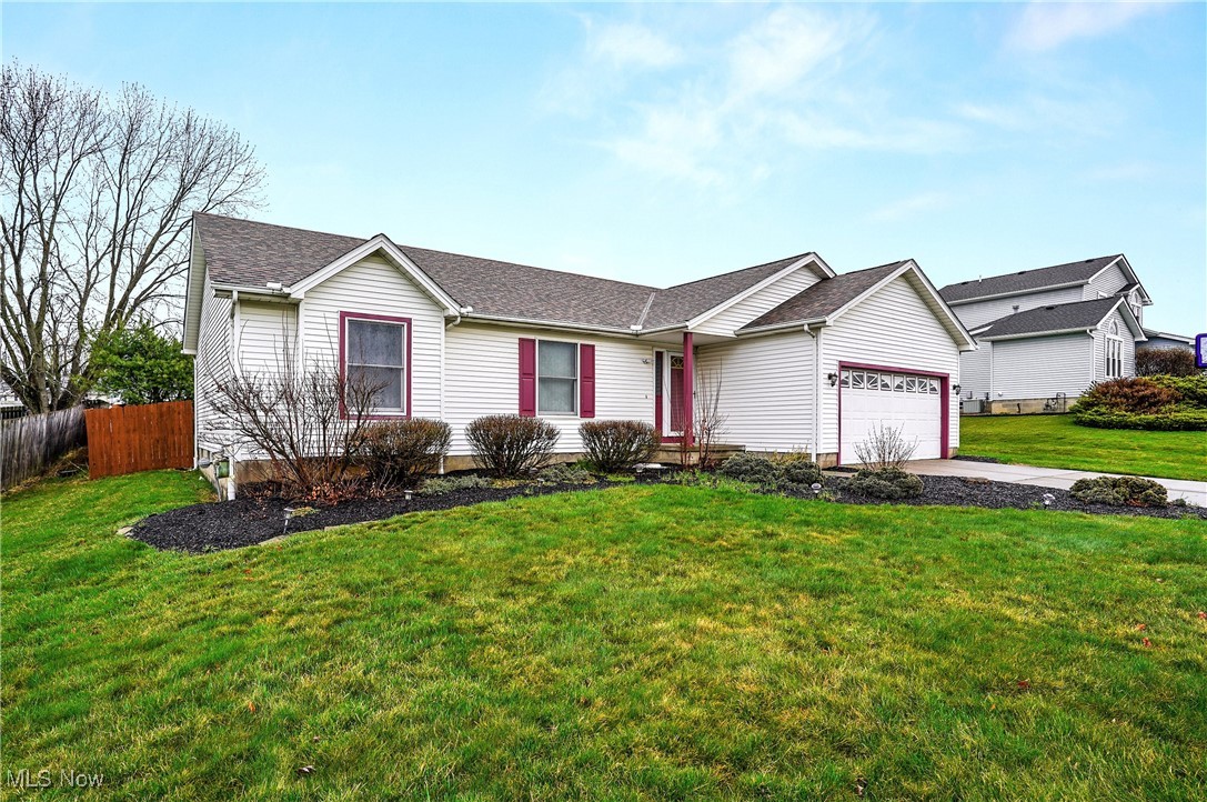 6874 Berry Blossom Drive, Austintown, Ohio image 20