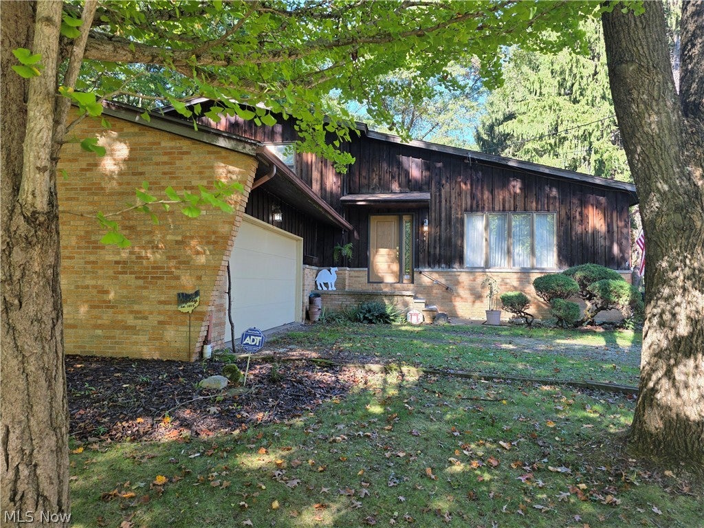 4411 Conestoga Trail