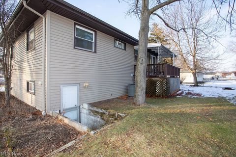Tiny photo for 3490 Warwick Court, Canfield, OH 44406 (MLS # 5186446)