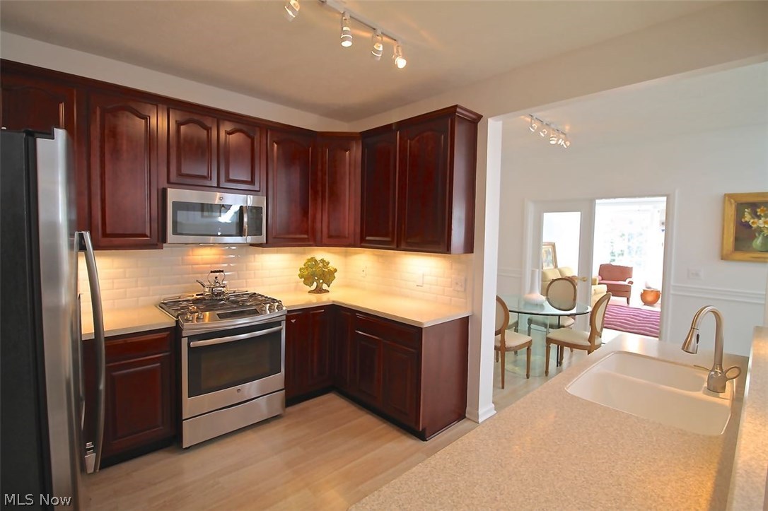 Crossings/Pond Brook - Residential