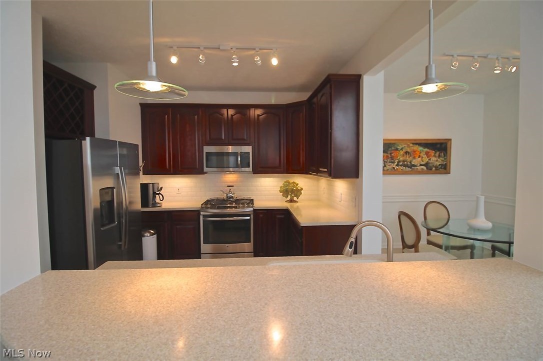 Crossings/Pond Brook - Residential