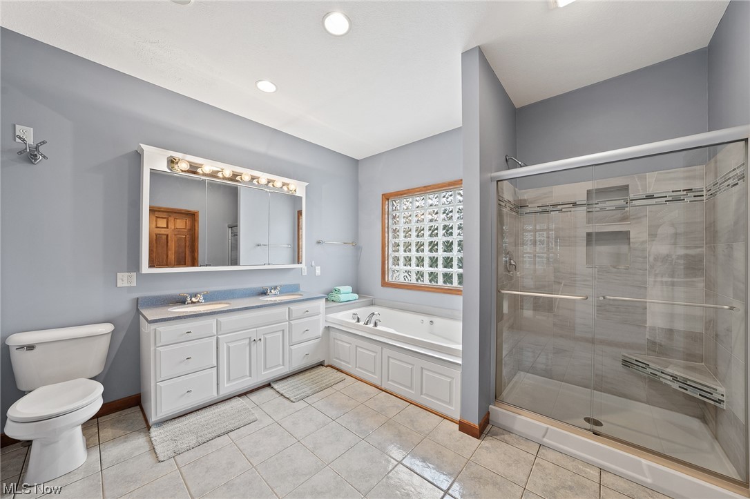 Connecticut Western Reserve - Residential