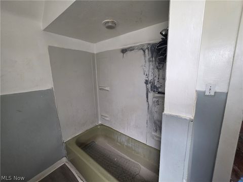 Tiny photo for 13116 Harvard Avenue, Cleveland, OH 44105 (MLS # 5202405)