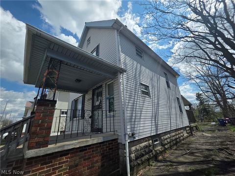 Tiny photo for 13116 Harvard Avenue, Cleveland, OH 44105 (MLS # 5202405)
