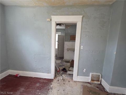 Tiny photo for 13116 Harvard Avenue, Cleveland, OH 44105 (MLS # 5202405)