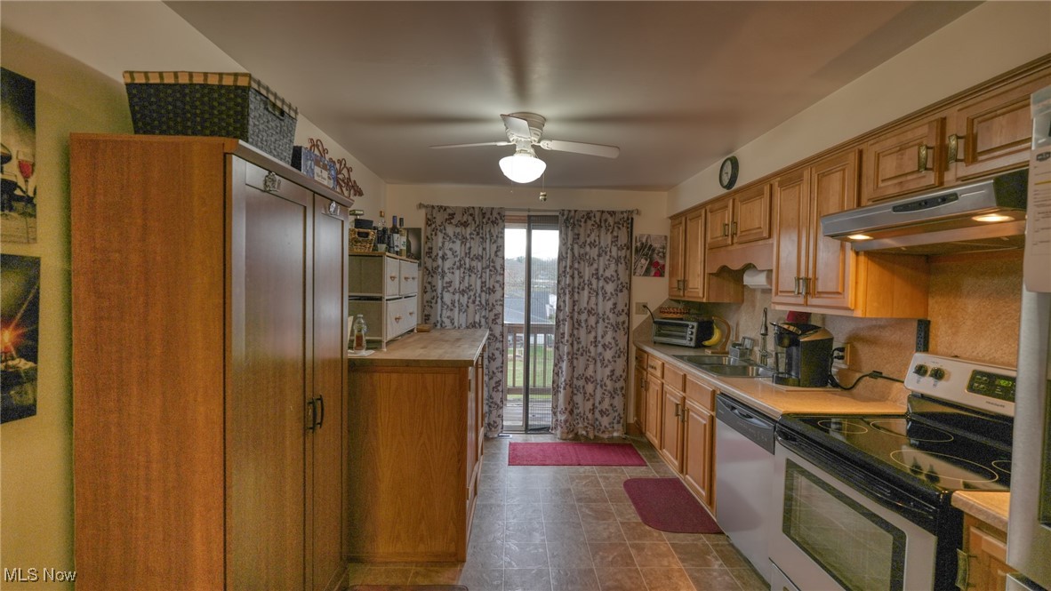 1336 S 13th Street, Coshocton, Ohio image 6