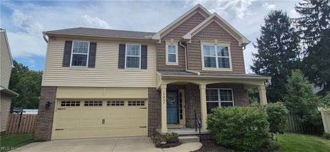 Homes For Sale - 17497 Woodshire Drive<br/> Cuyahoga County, Strongsville, OH 44149