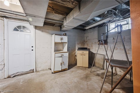 Tiny photo for 301 Porter Avenue, Campbell, OH 44405 (MLS # 5240109)