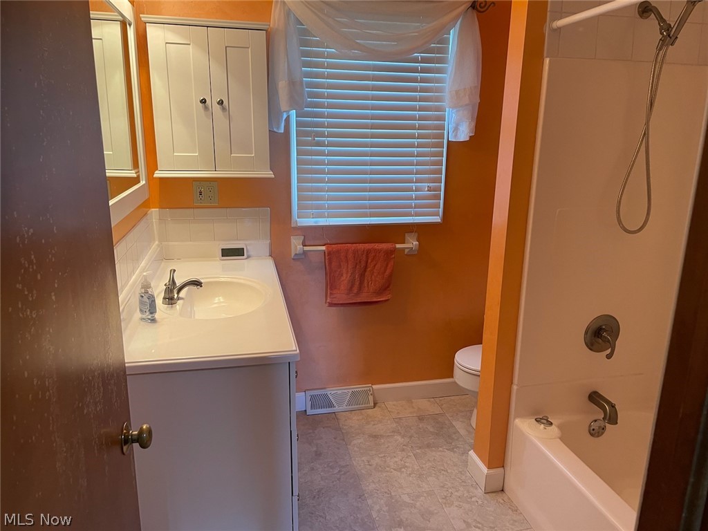 Applewood Acres - Residential