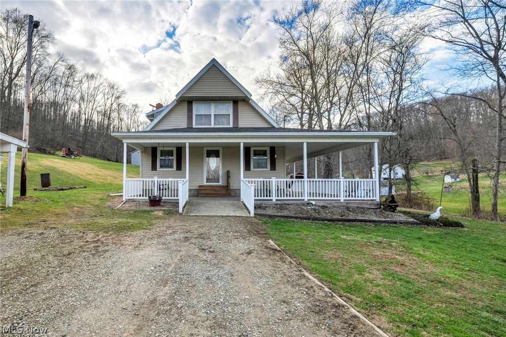 Photo of 51629 Township Road 146b, Coshocton, OH 43812 (MLS # 5192045)
