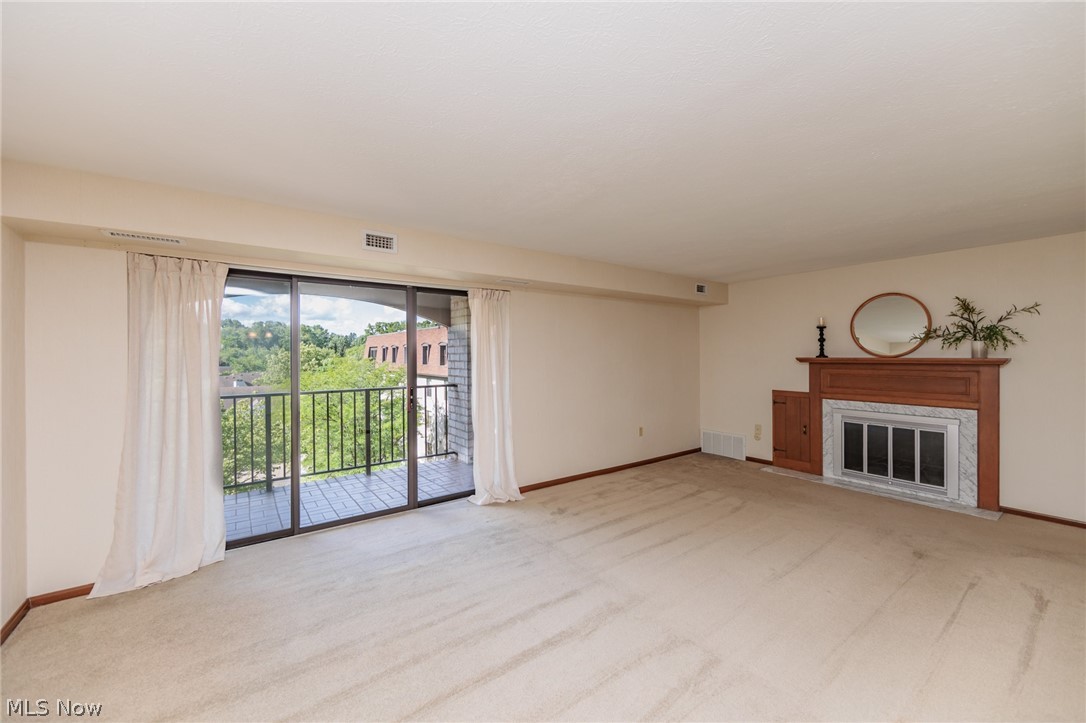 James Place Condo - Residential