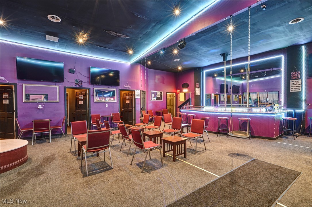 Cleveland, Ohio 44105, United States, ,Commercial,Active,83710