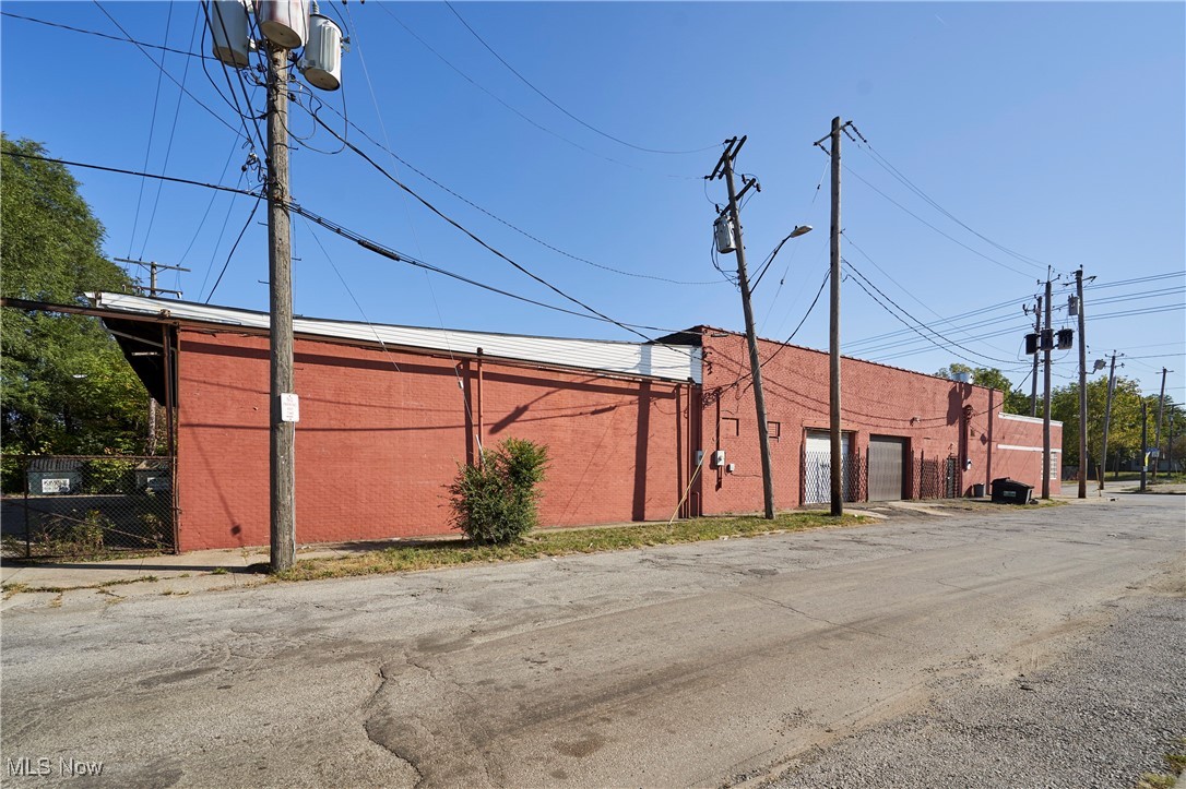 Cleveland, Ohio 44105, United States, ,Commercial,Active,83710